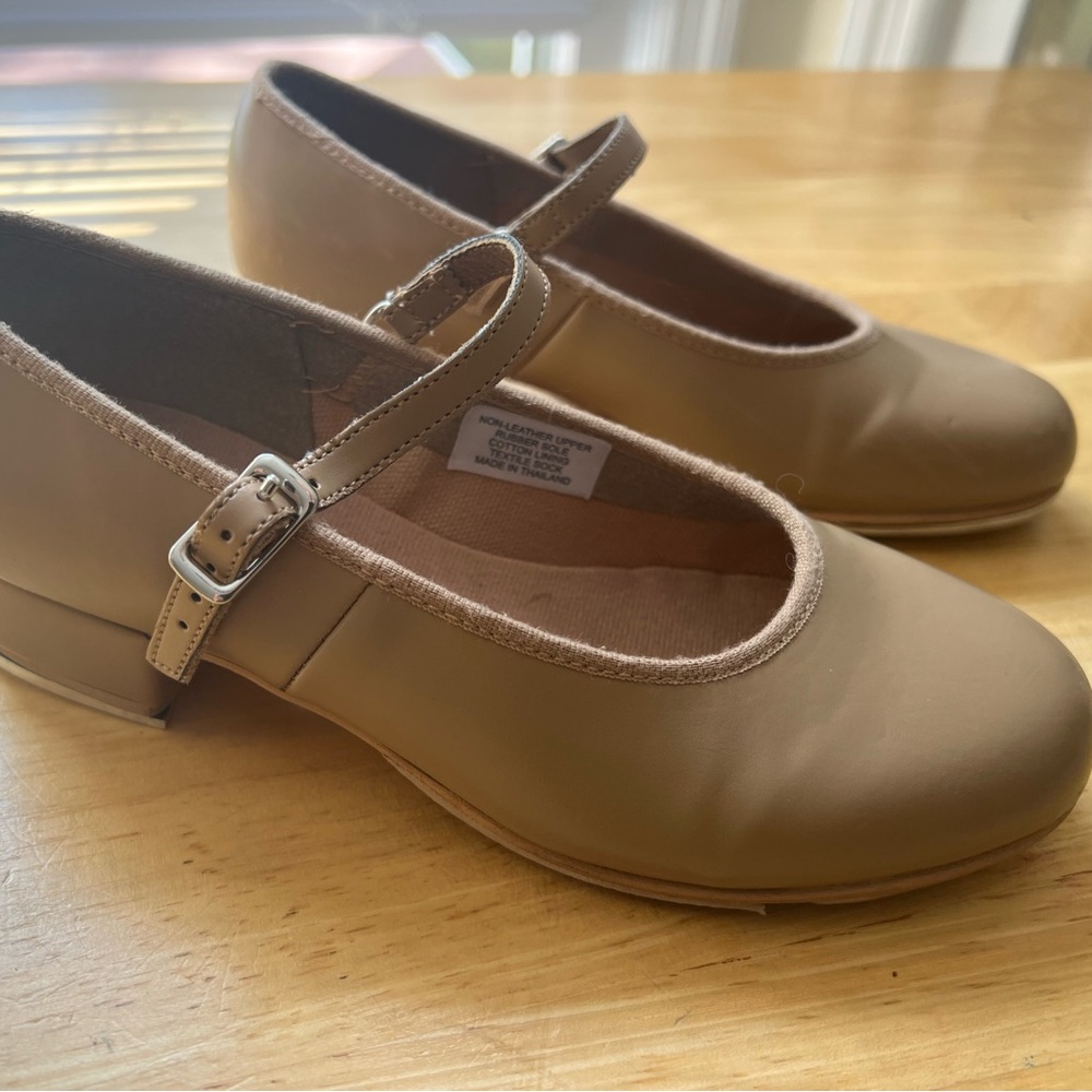 Bloch “Tap-On” Nude Tap Shoe Size 1.5 M